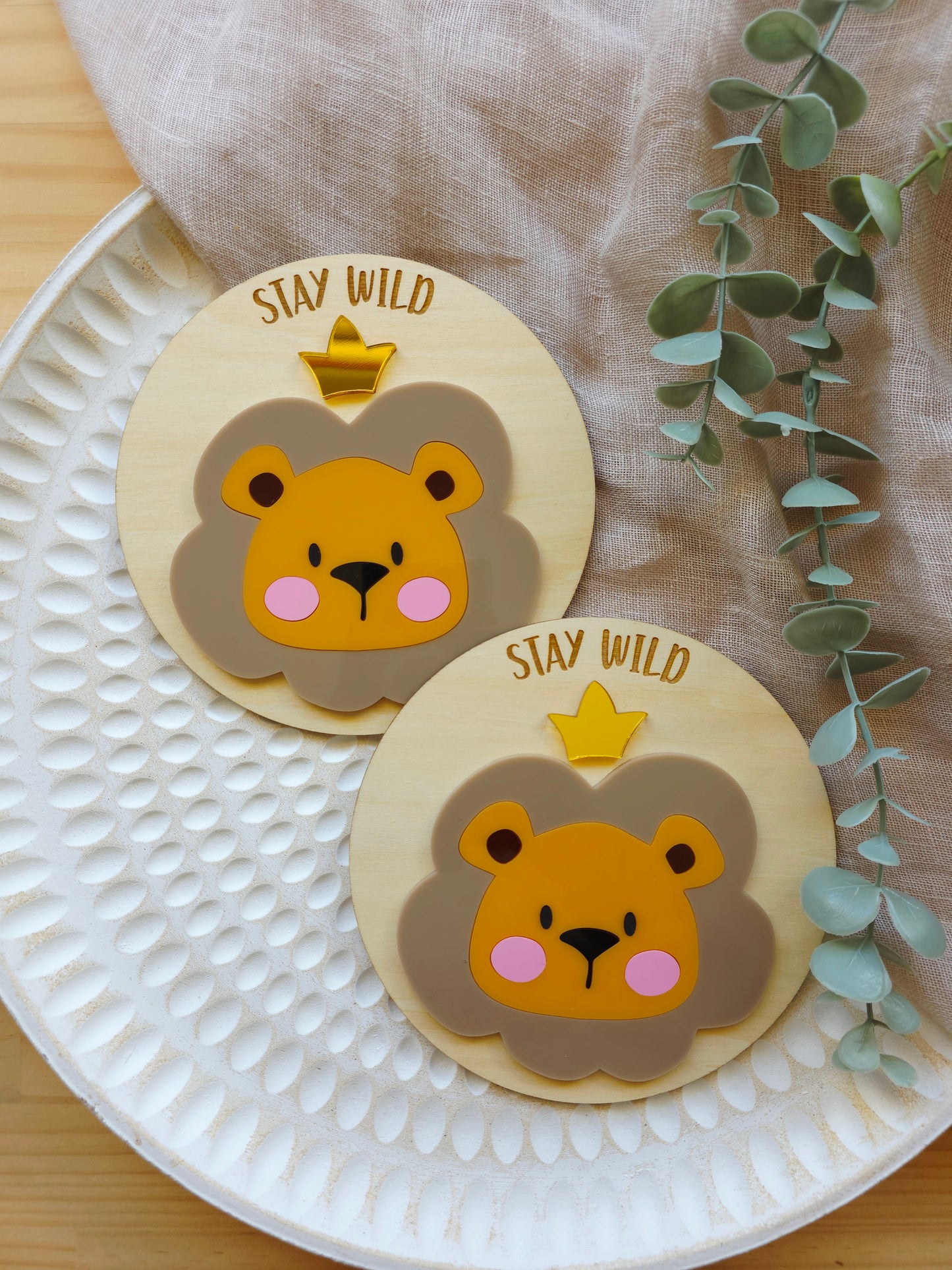 "Stay Wild" Lion Décor Sign