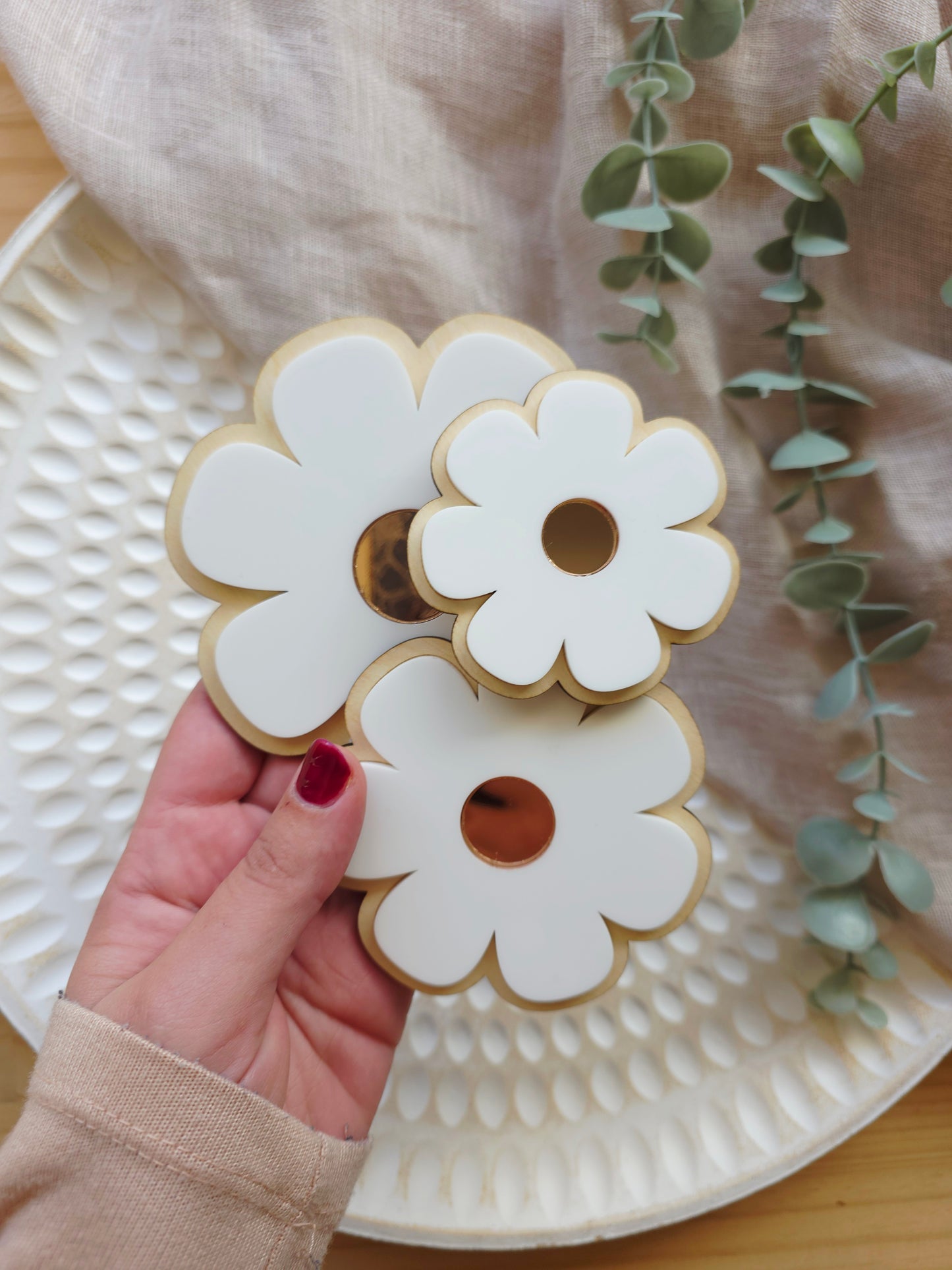 Acrylic & Wood Flower Trio – Set of 3