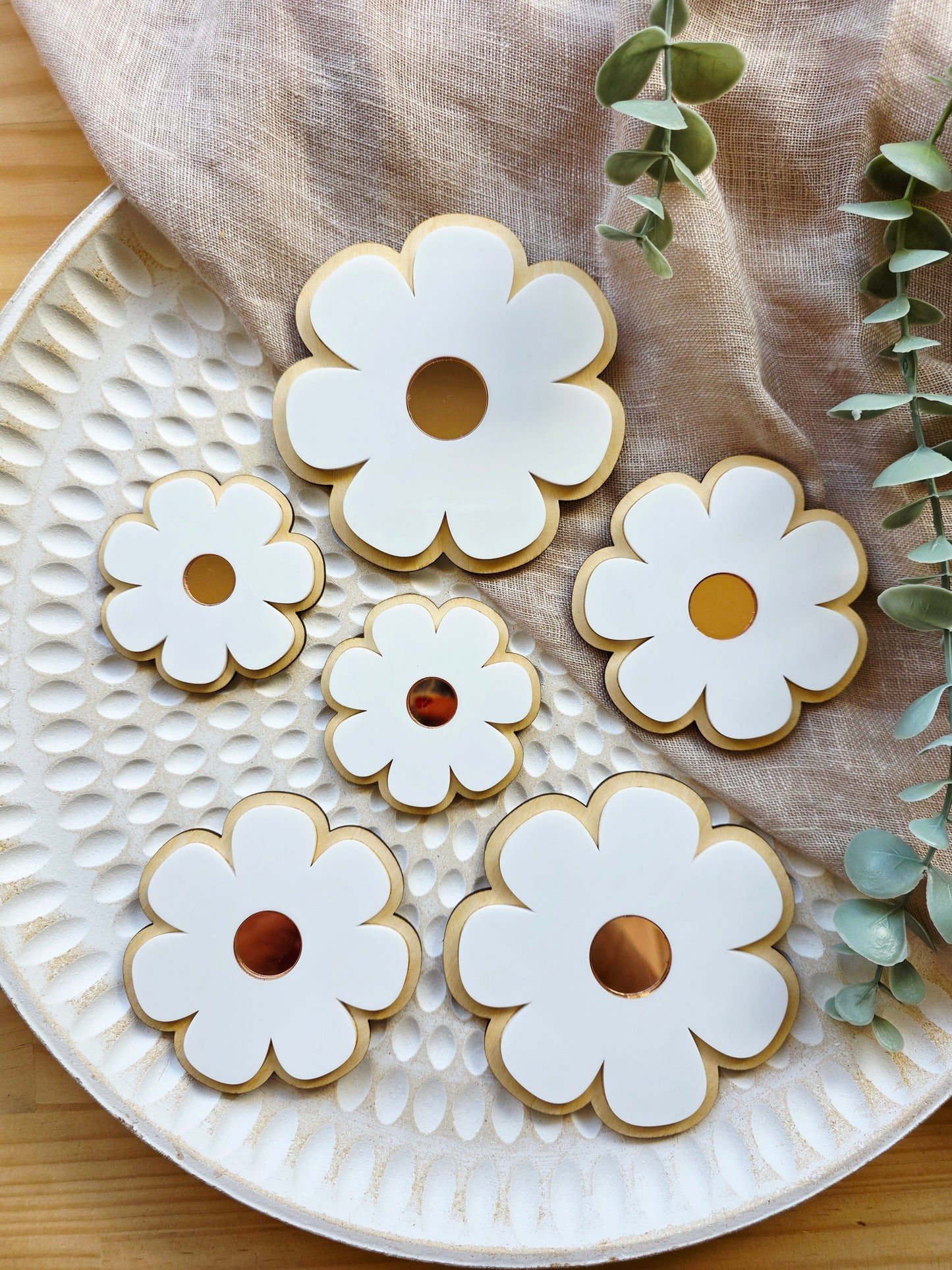 Acrylic & Wood Flower Trio – Set of 3