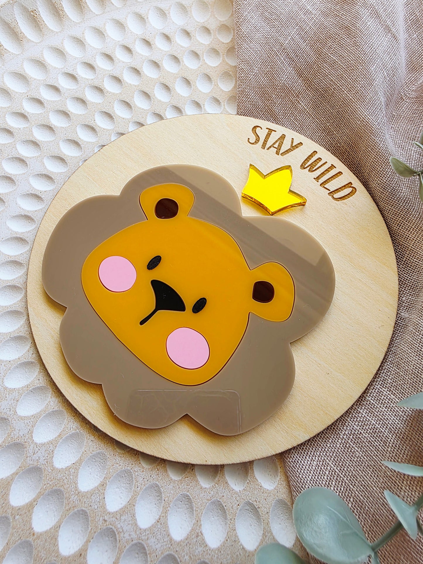 "Stay Wild" Lion Décor Sign