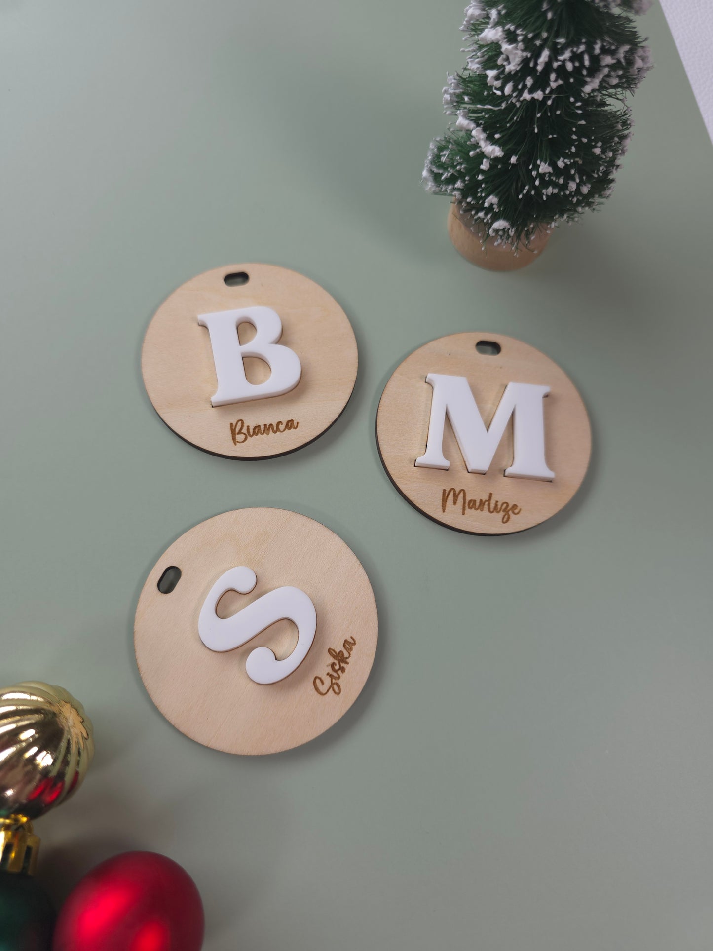 Personalised Circle Christmas Tag/Ornament