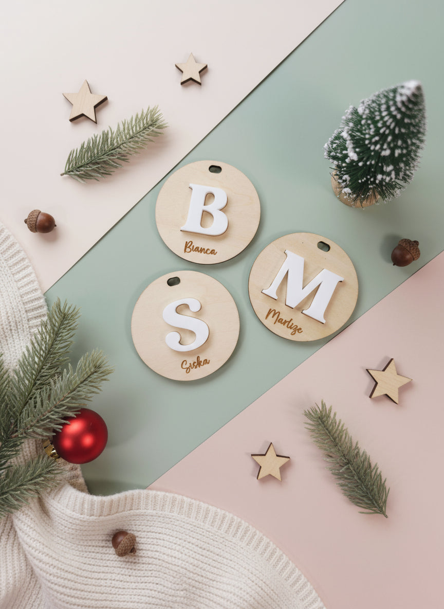 Personalised Circle Christmas Tag/Ornament