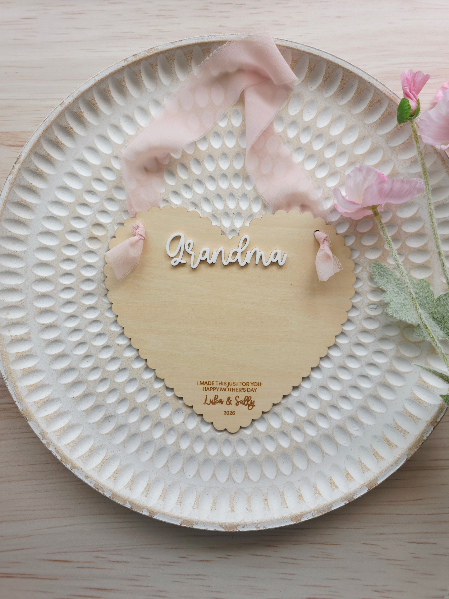 Mother's Day Heart Art Hanging Plaque