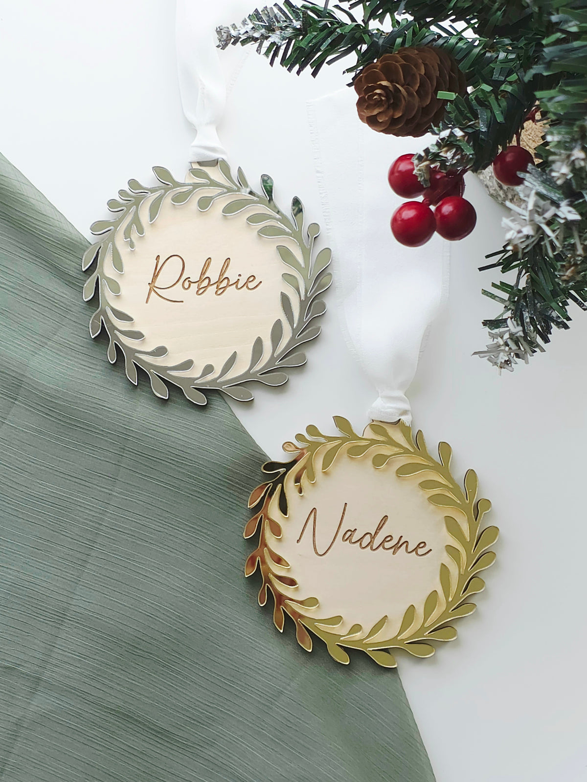Wreath Personalised Ornament