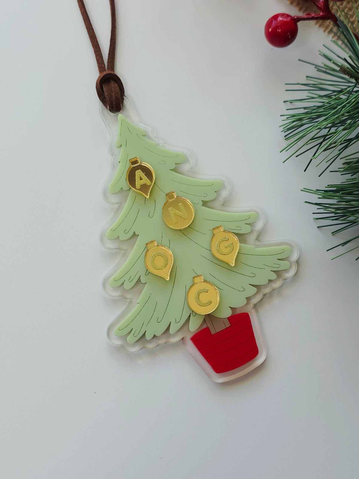 Family Ornament Christmas Tree
