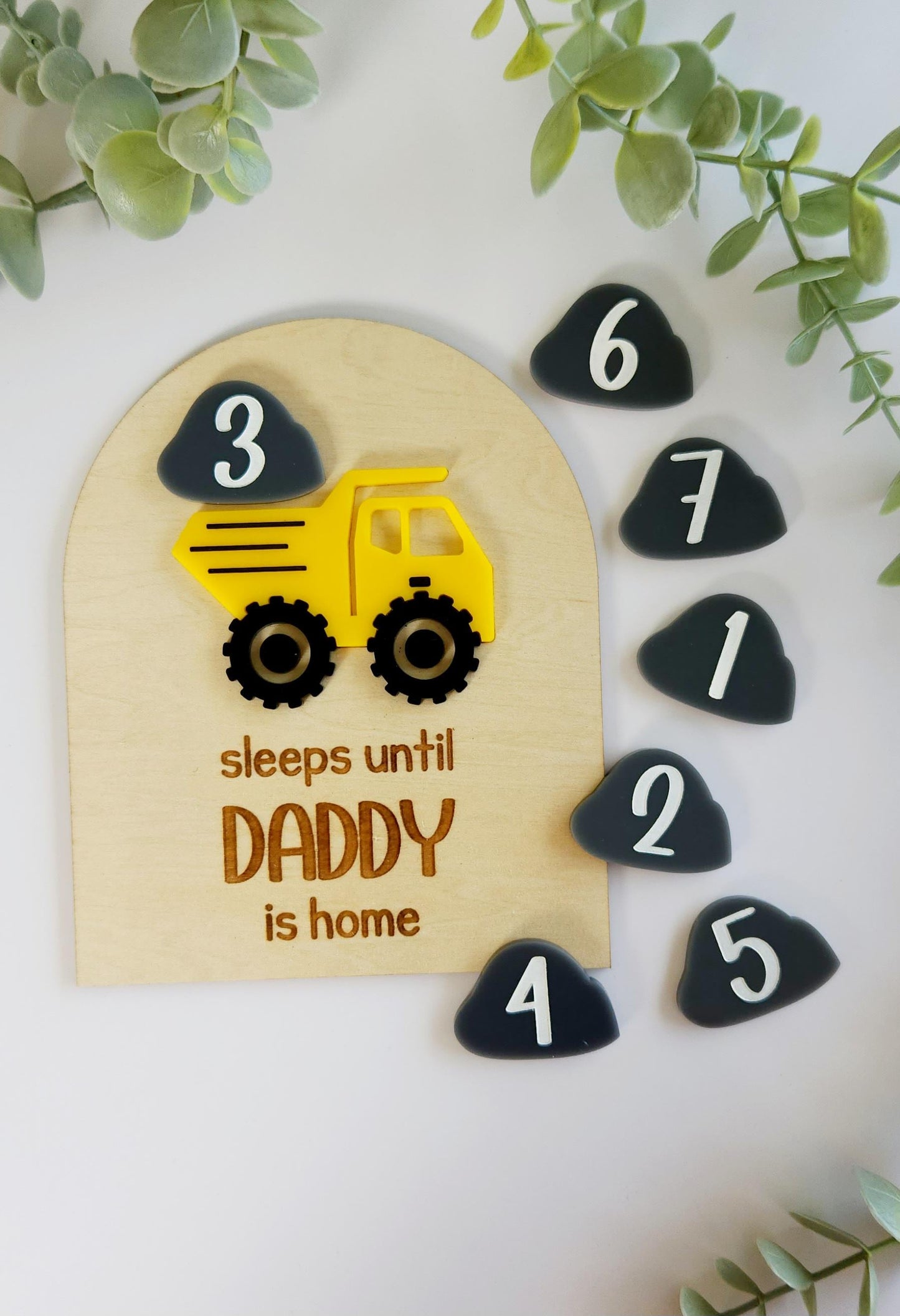 FIFO / DIDO Countdown Dump Truck Magnet