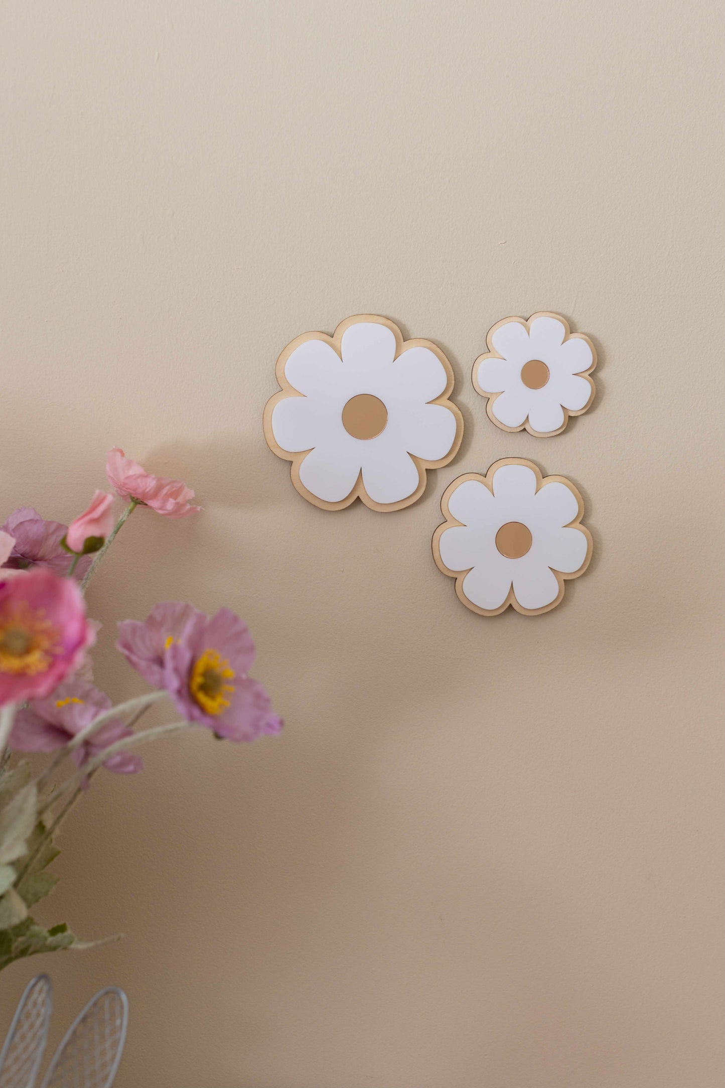Acrylic & Wood Flower Trio – Set of 3