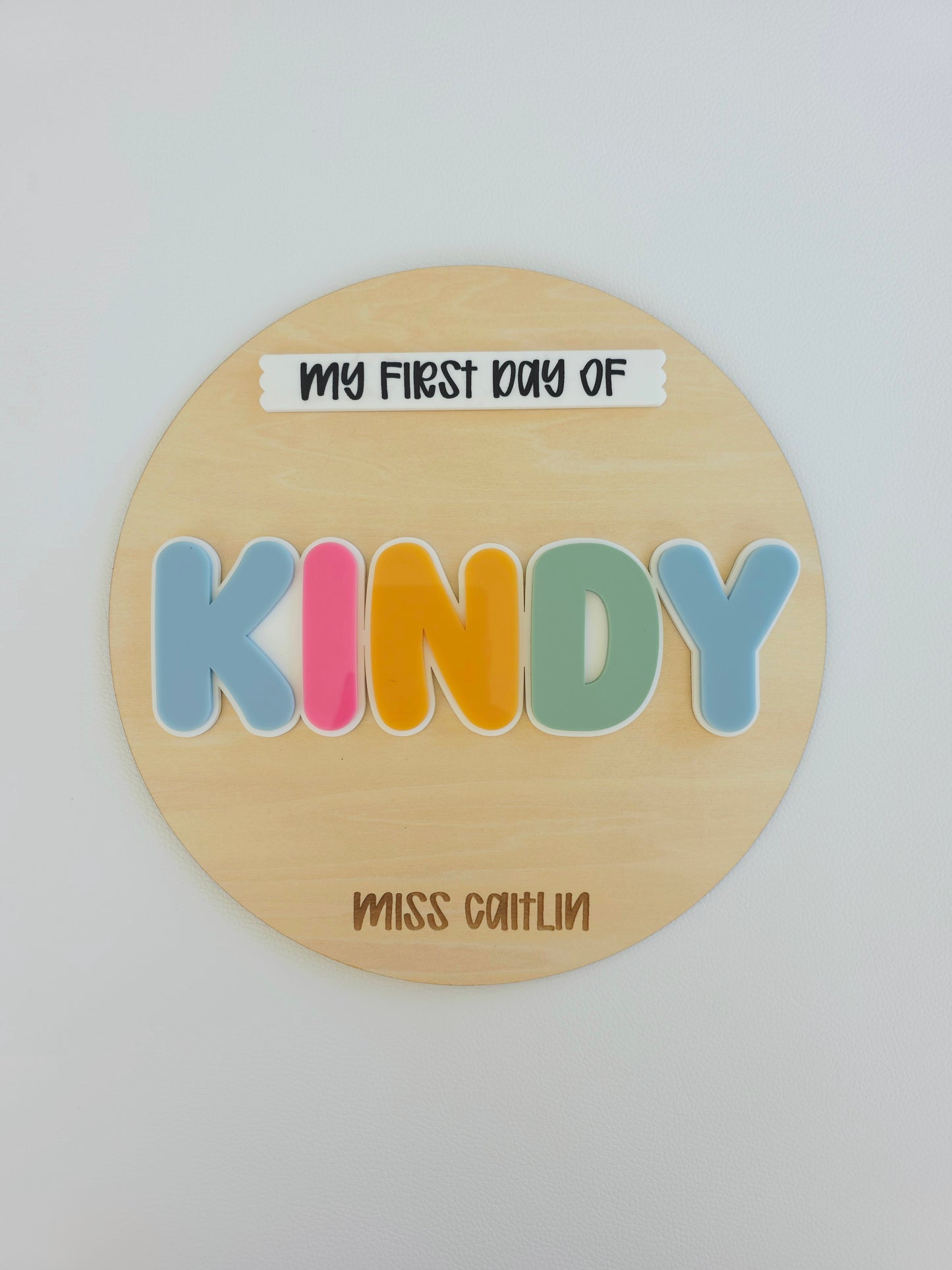 Round Interchangeable Classroom Sign for Teachers