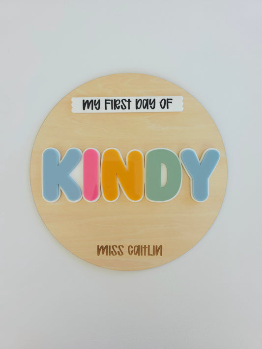 Round Interchangeable Classroom Sign for Teachers